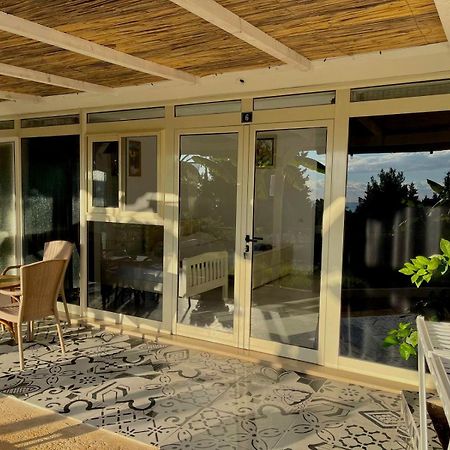 Essos Villas Dhërmi 外观 照片