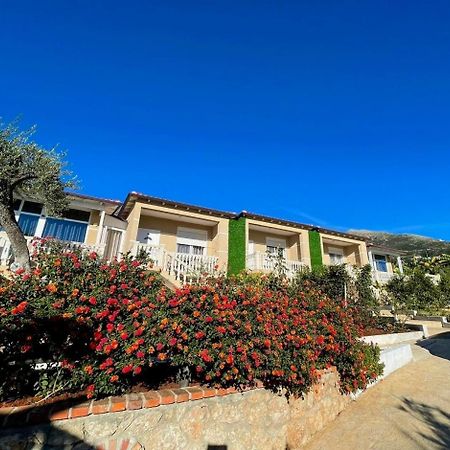 Essos Villas Dhërmi 外观 照片