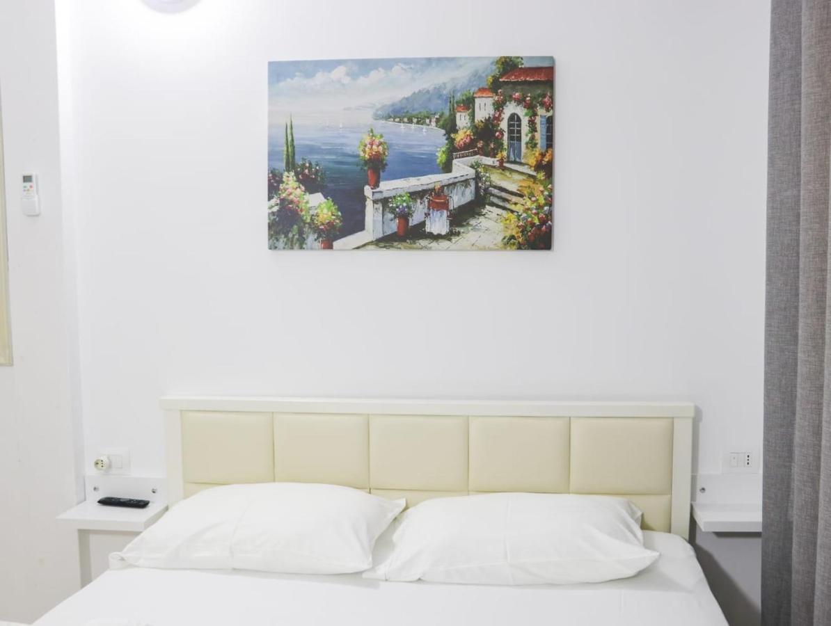 Essos Villas Dhërmi 外观 照片