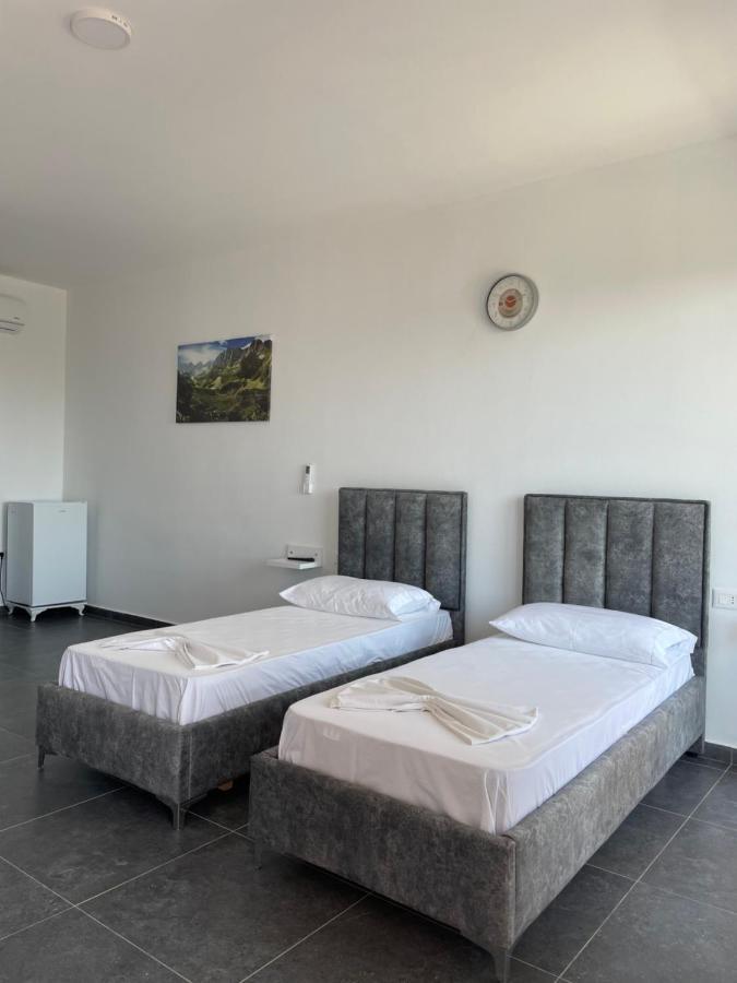 Essos Villas Dhërmi 外观 照片