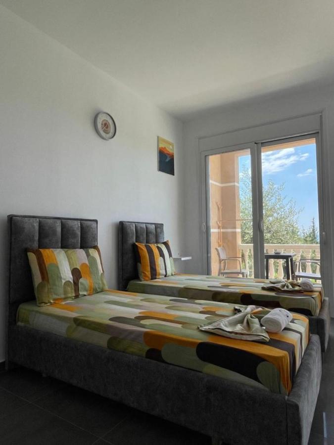 Essos Villas Dhërmi 外观 照片